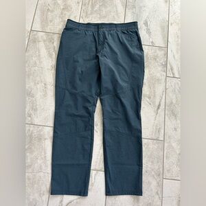 Kuhl Deceptr Pants
Blue Green Deep Pond
Size 40x32 (31”)
Stretch
Outdoor
Hike